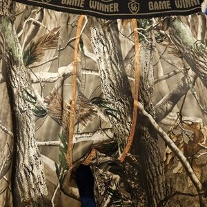 Men's Large Game Winner camo long Johns